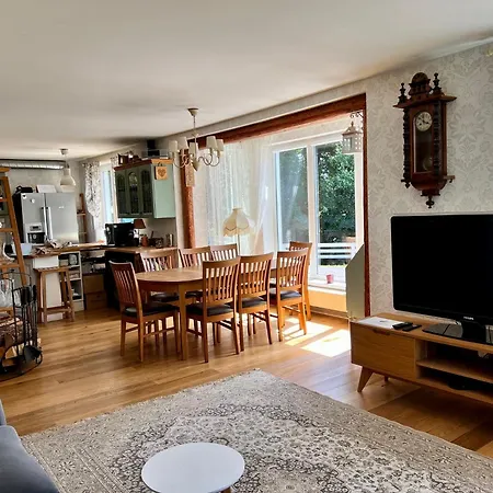 别墅 Private Family With Sauna, Hot Tub, Playground And Outside Lounge Area