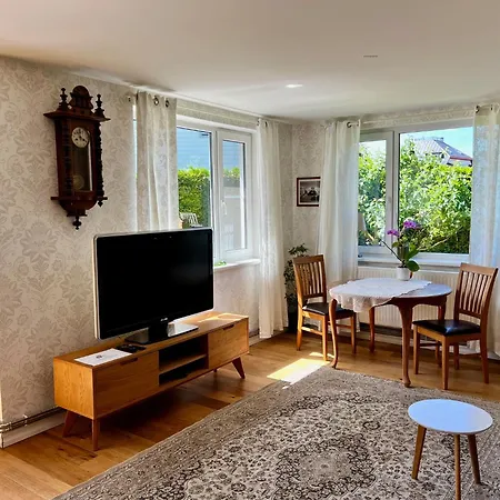 Private Family With Sauna, Hot Tub, Playground And Outside Lounge Area 别墅 派尔努