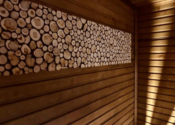 Private Family With Sauna, Hot Tub, Playground And Outside Lounge Area 别墅