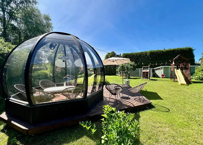 Private Family With Sauna, Hot Tub, Playground And Outside Lounge Area *