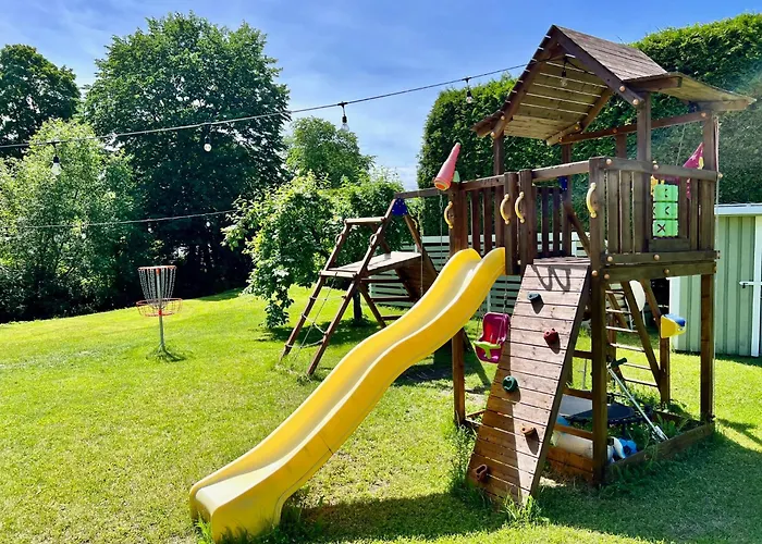 Private Family With Sauna, Hot Tub, Playground And Outside Lounge Area * 派尔努