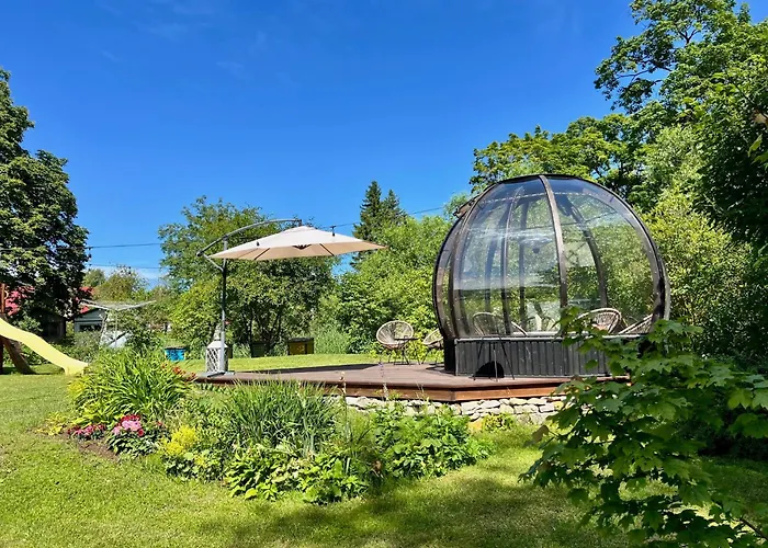 Private Family With Sauna, Hot Tub, Playground And Outside Lounge Area * 派尔努